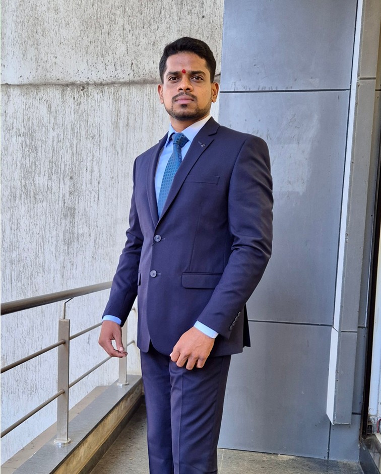 27 year old Marathi groom from Walwa / Sangli 96 Kuli Jadhav